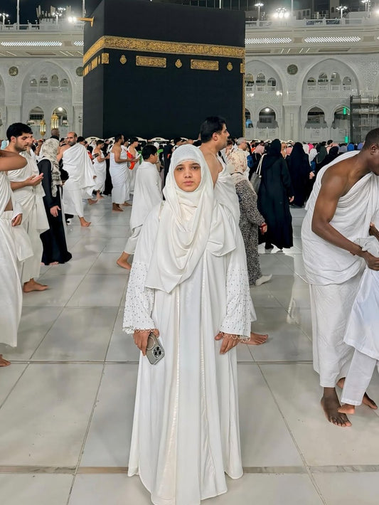 White - Nooreh Embellished Abaya Set