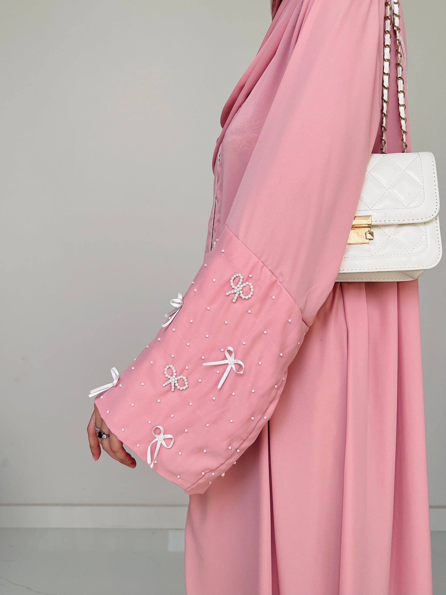 Soft Pink - Handwork Bows Abaya