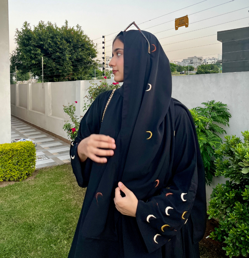 BLACK - MOON EMBROIDERED ABAYA SET