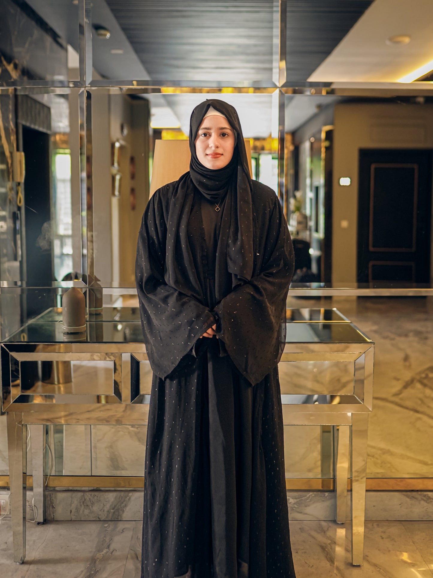 Black - Zari Luxe Abaya Set