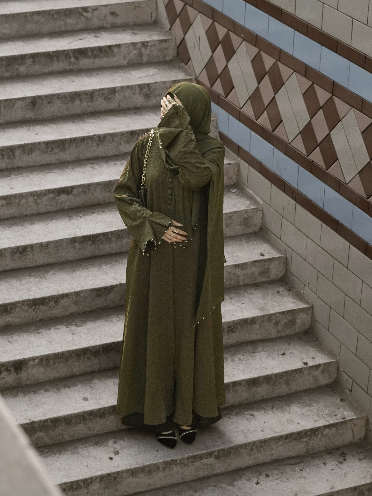 Olive - Textured Abayas