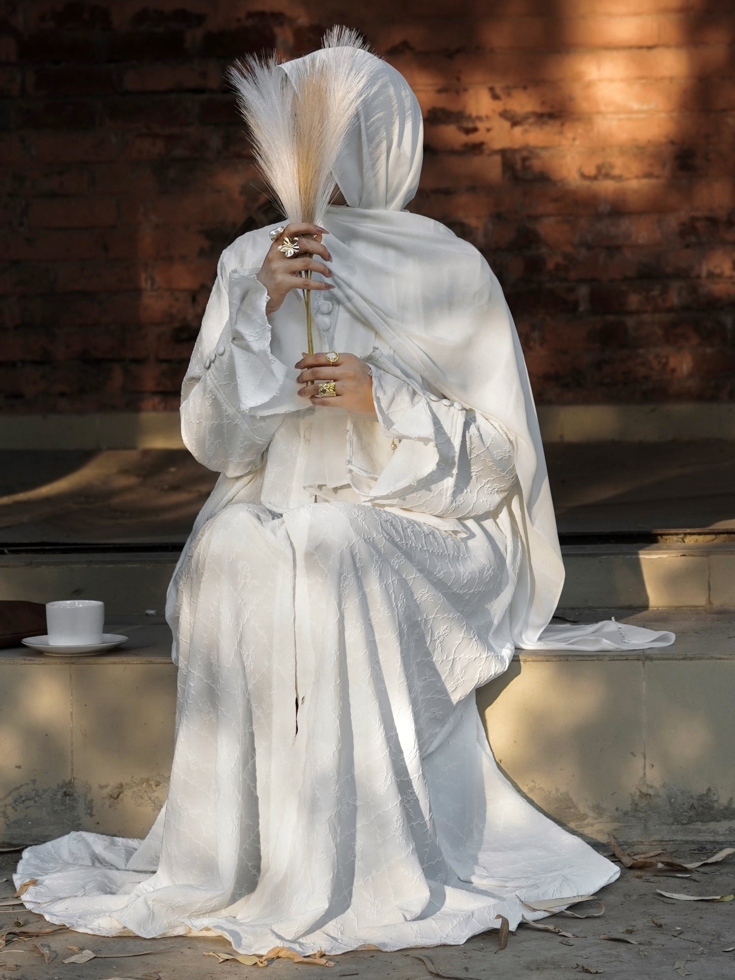 Pearl White - Textured Abaya