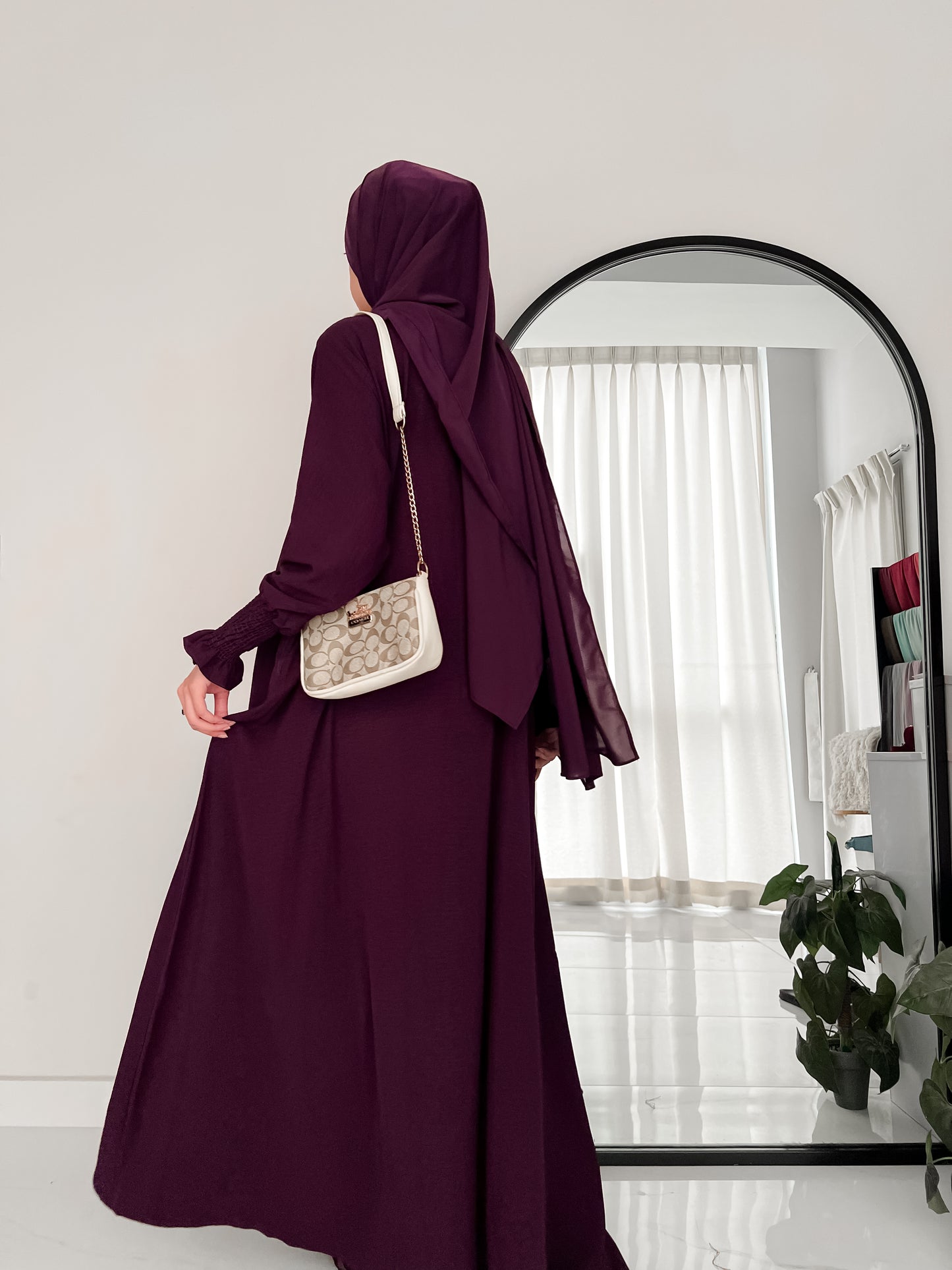 Plum Basic Abaya