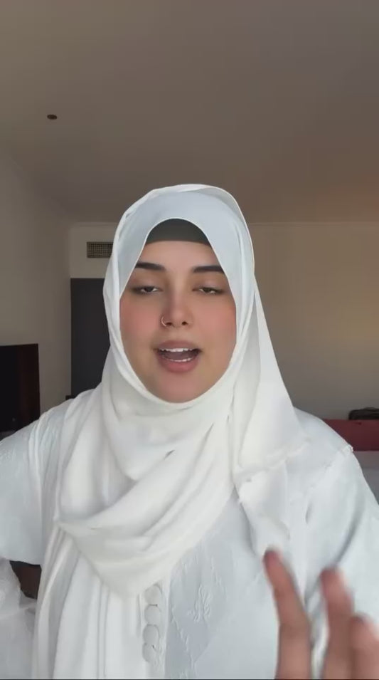 Pearl White - Textured Abaya