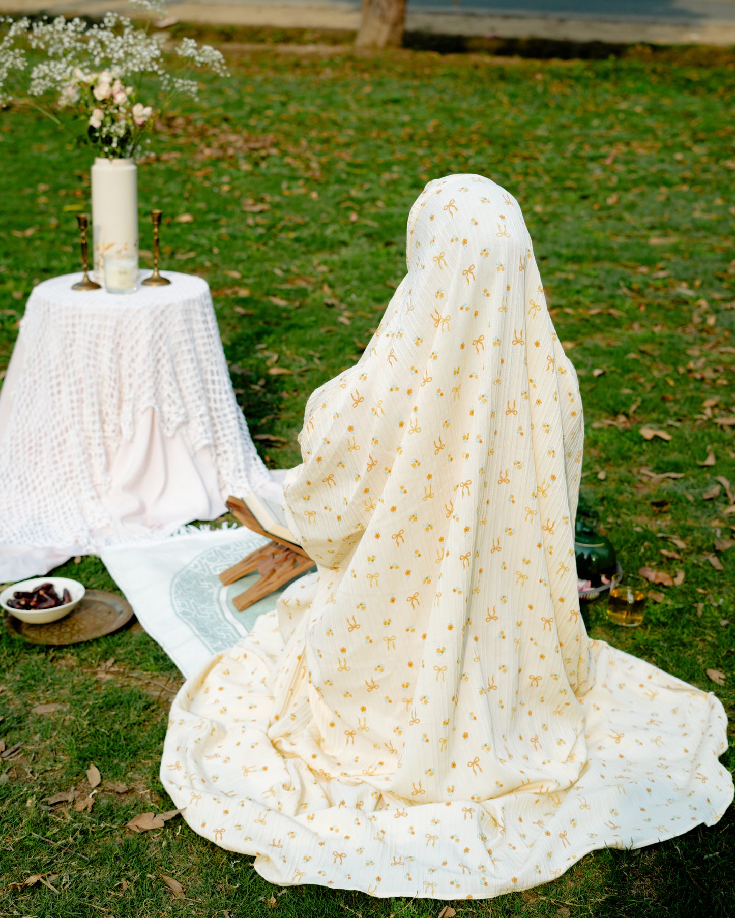 Lemon - Bows Namaz Chadar