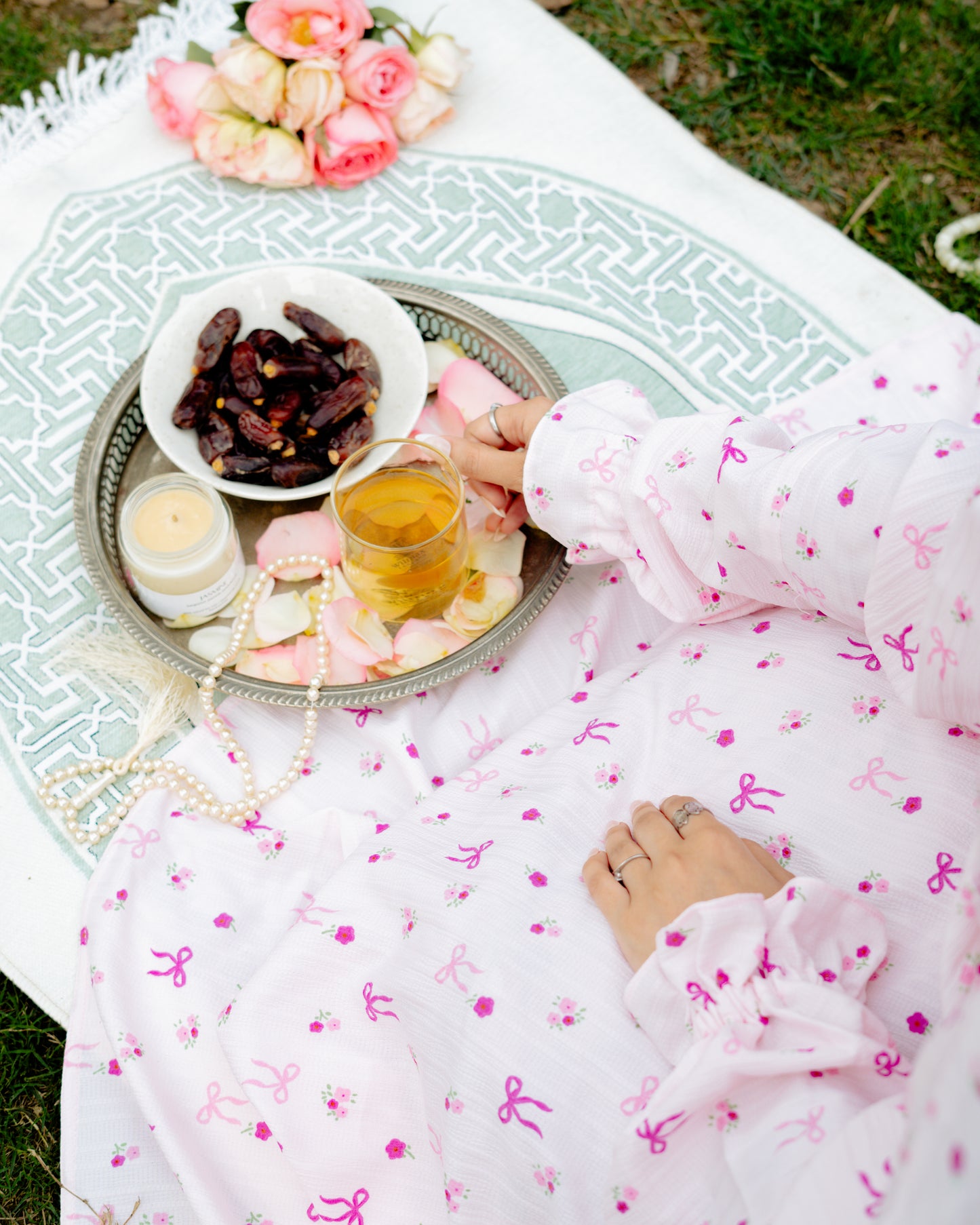 Pink - Bows Namaz Chadar