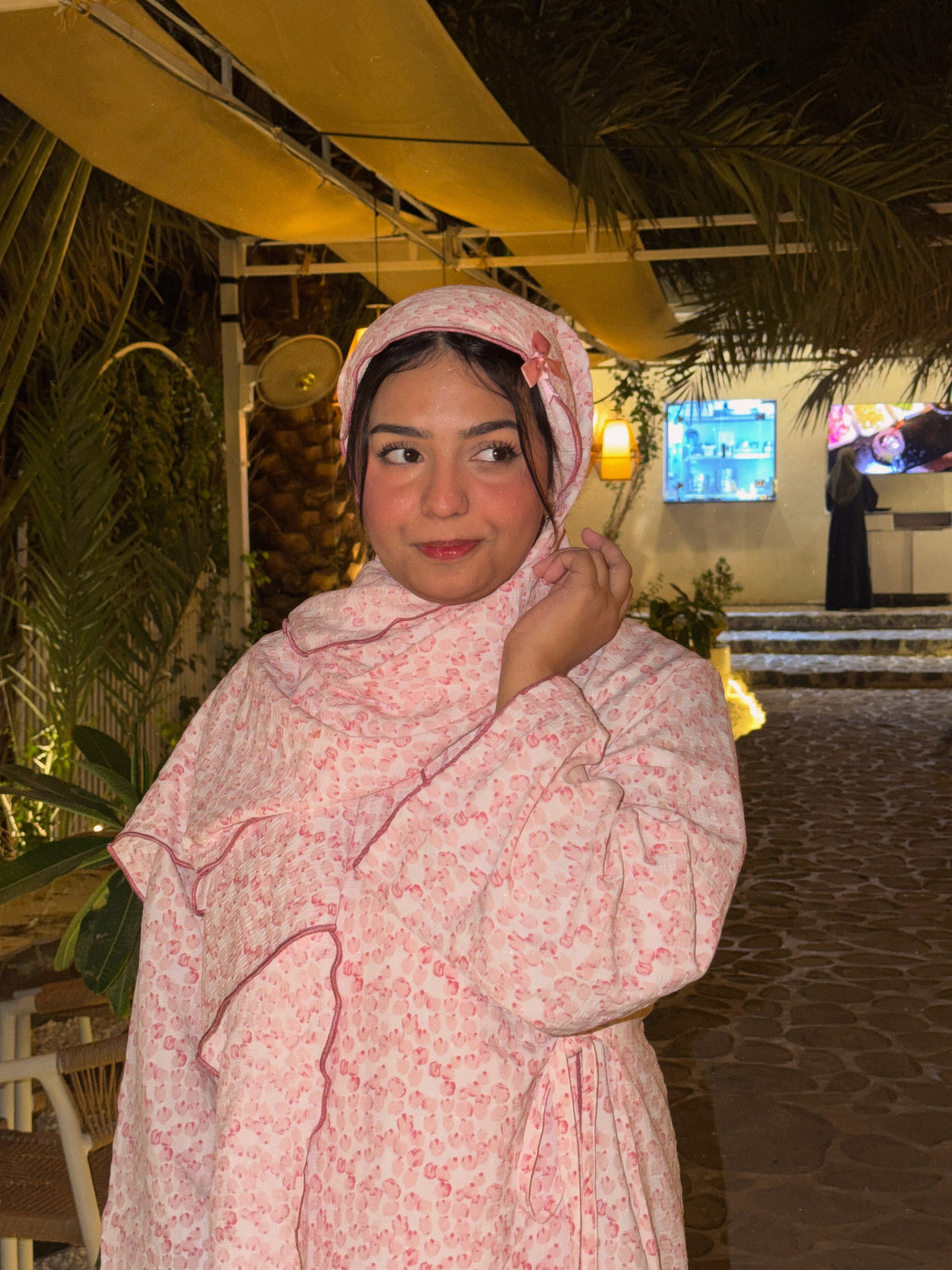 Pink Meadow - Wrap Abaya