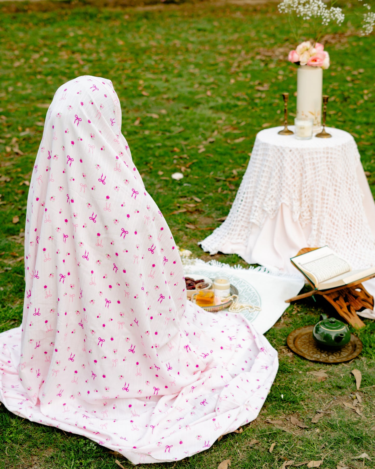 Pink - Bows Namaz Chadar