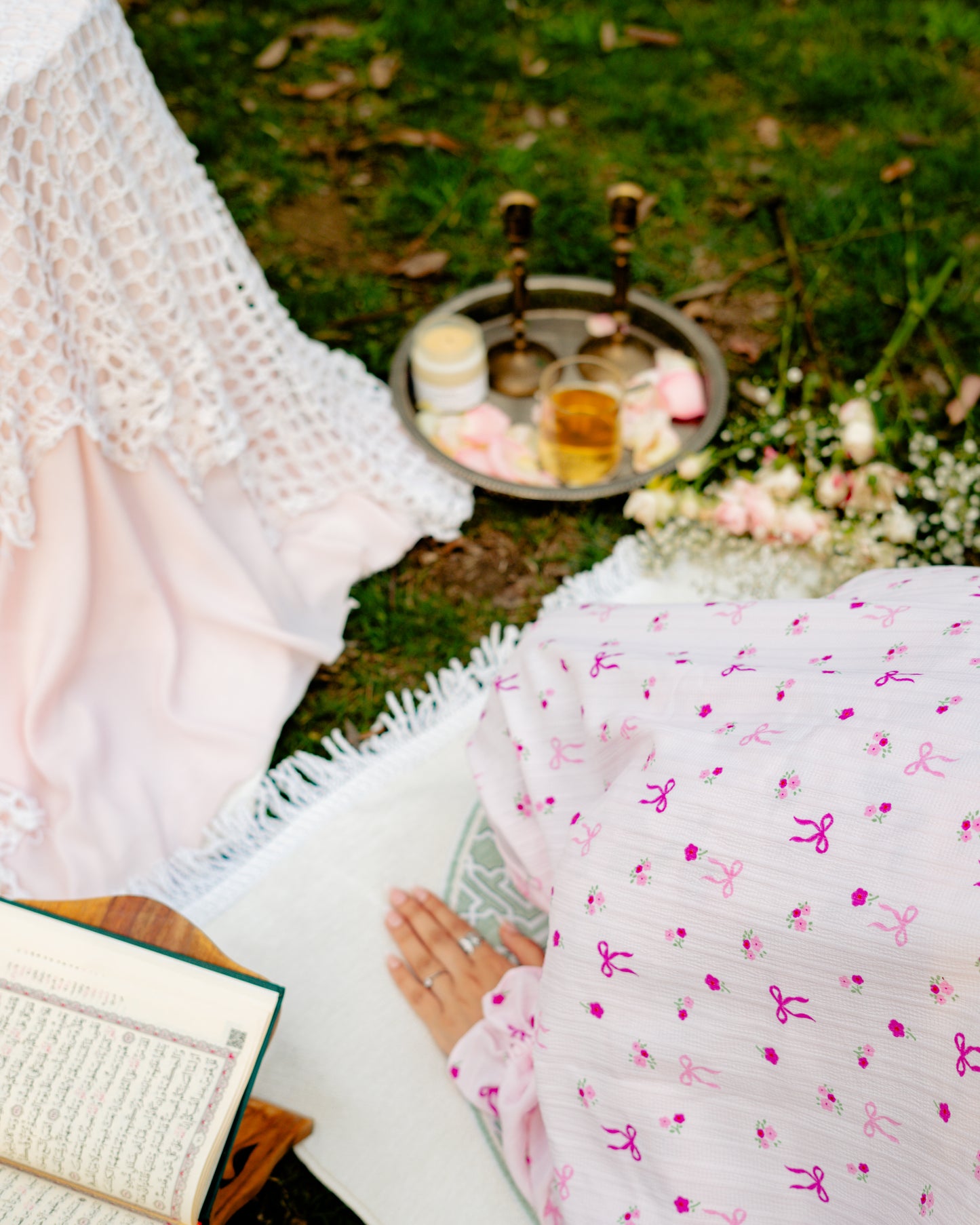 Pink - Bows Namaz Chadar