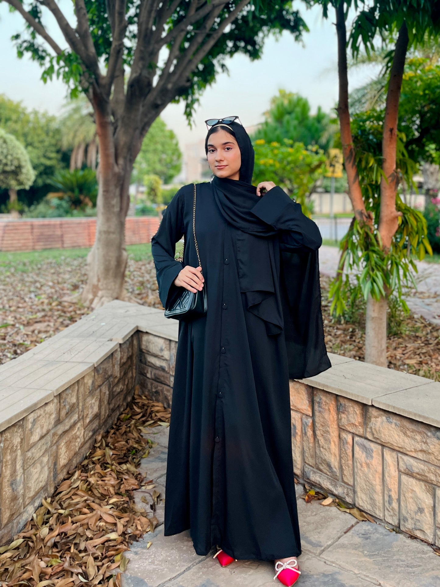 BLACK - BASIC ABAYA