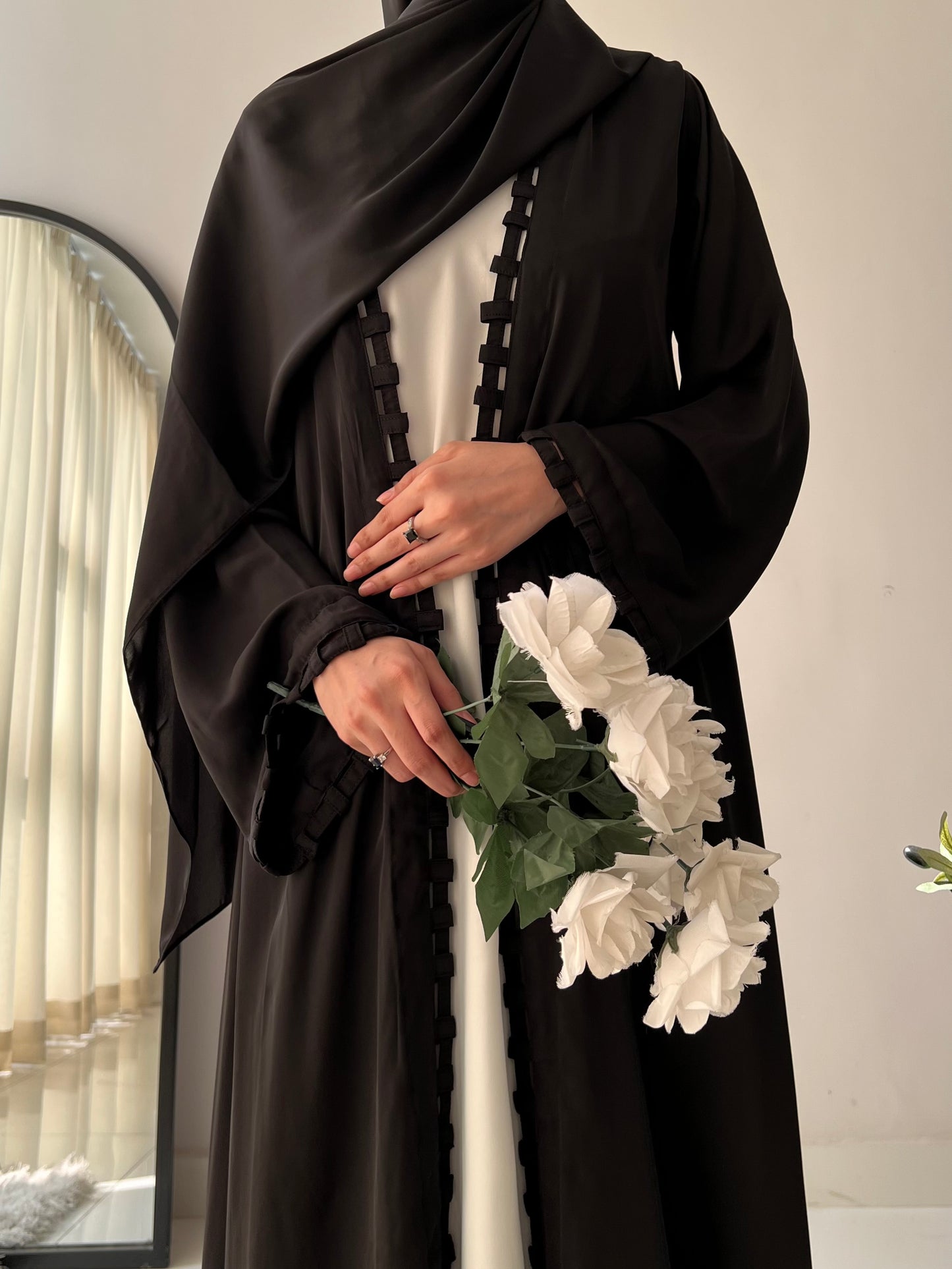 Black - Lily Abaya Set