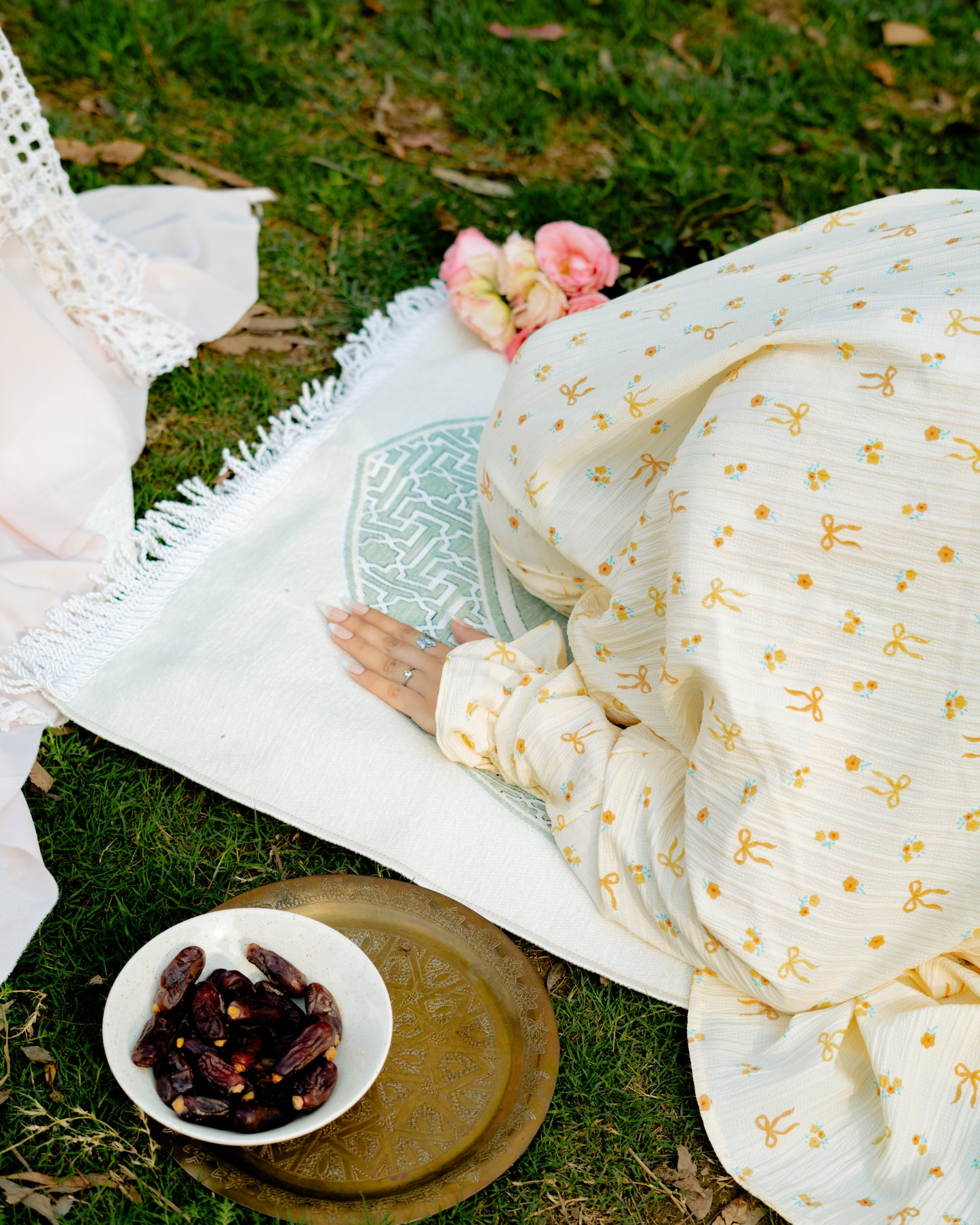 Lemon - Bows Namaz Chadar